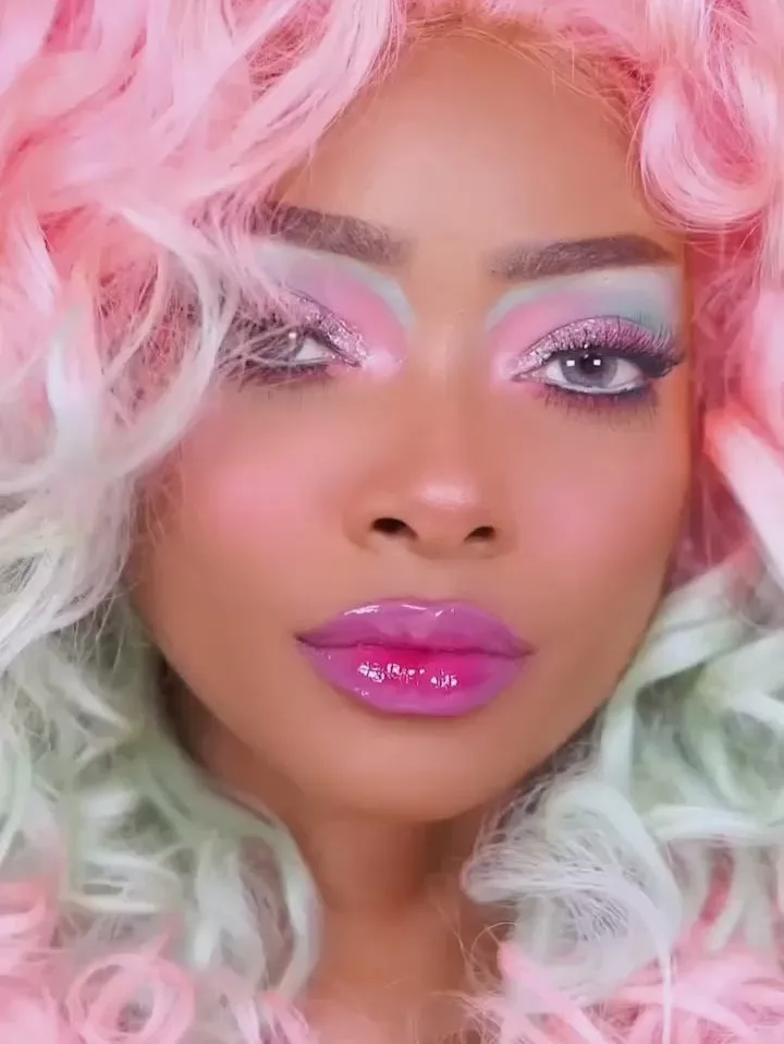 h-wigs-product-video-thumb